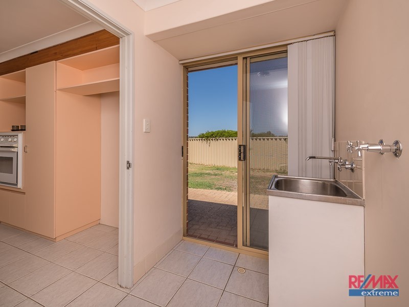 18 Darvel Close, Kinross WA 6028