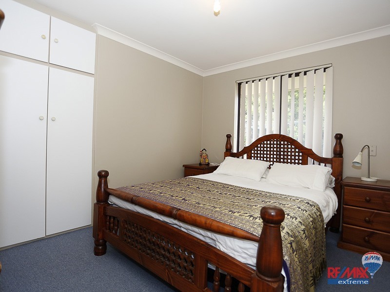 4 Martinup Court, Heathridge WA 6027