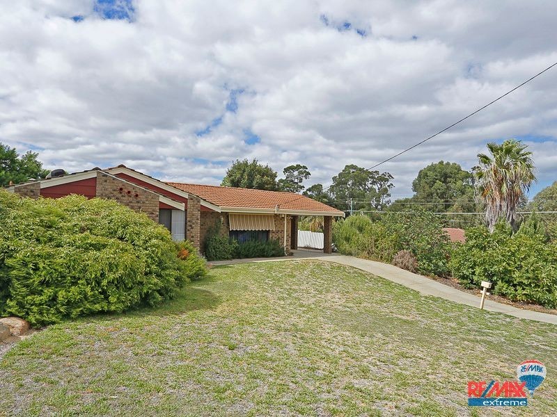 4 Martinup Court, Heathridge WA 6027