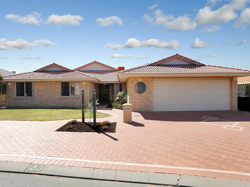 23 Dalzell Turn, Kinross WA 6028