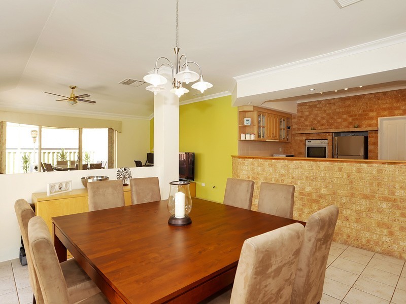 23 Dalzell Turn, Kinross WA 6028