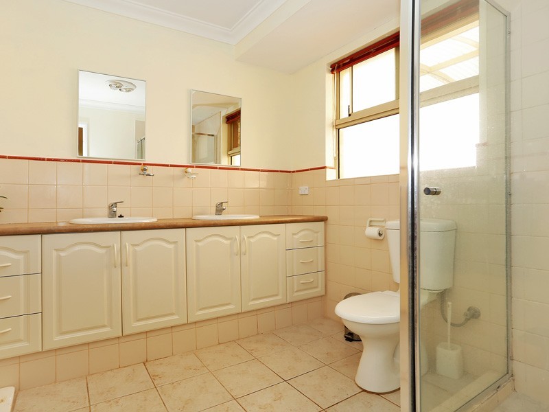 23 Dalzell Turn, Kinross WA 6028