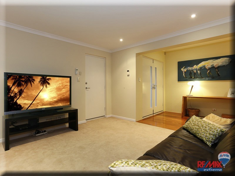 236 Benenden Avenue, Butler WA 6036