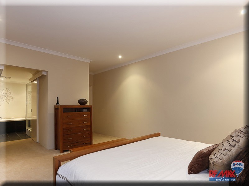 236 Benenden Avenue, Butler WA 6036