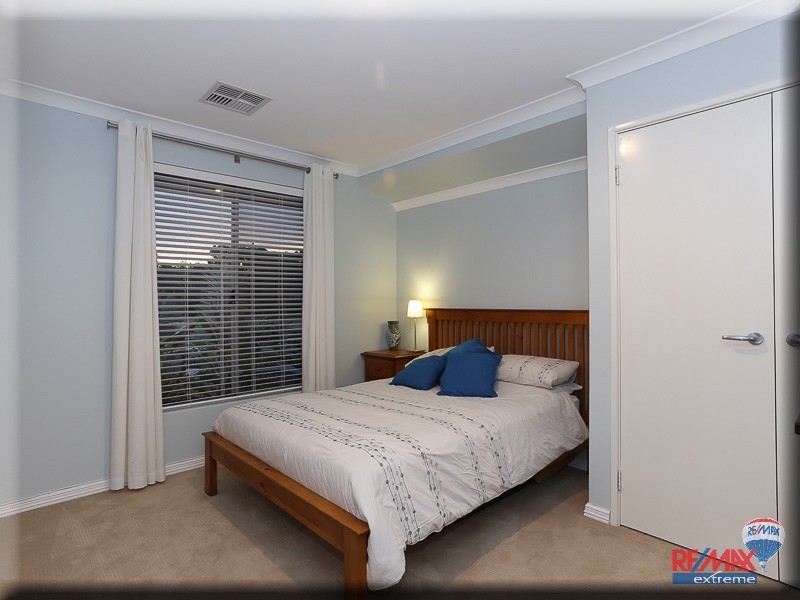 236 Benenden Avenue, Butler WA 6036