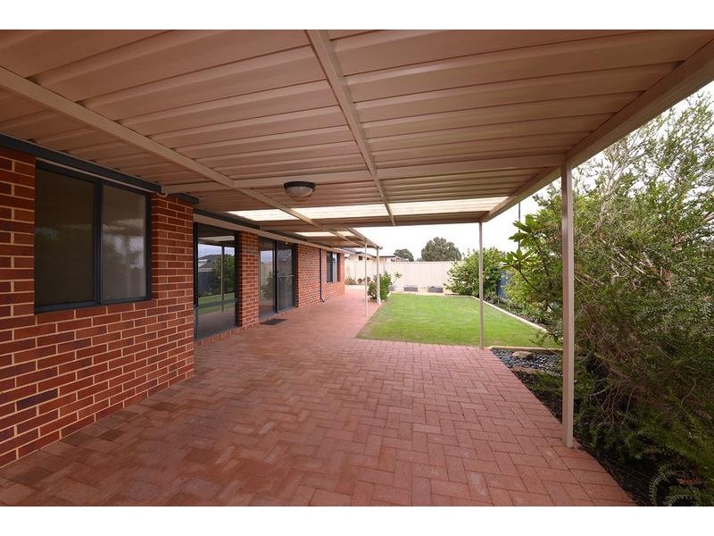 29 Basico Avenue, Sinagra WA 6065