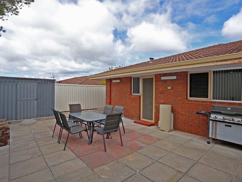 23b Camberwarra Drive, Craigie WA 6025