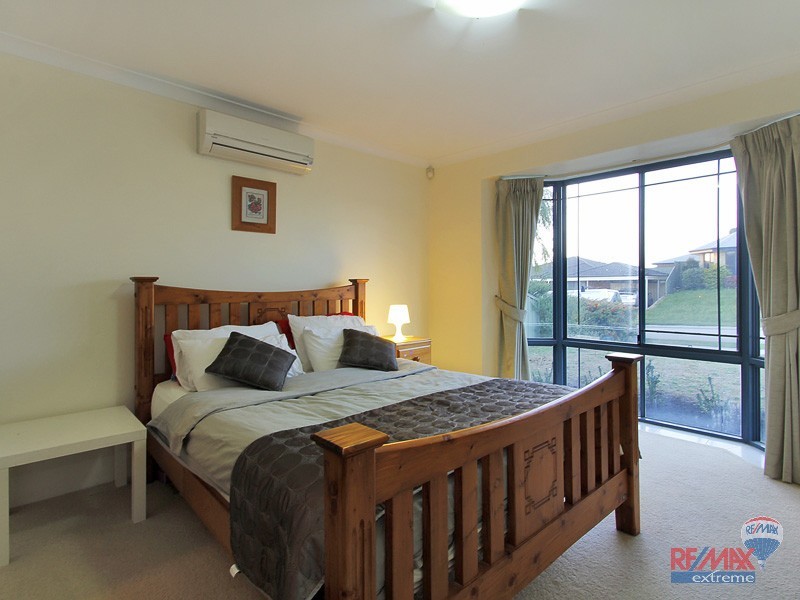 20 Pennine Pass, Merriwa WA 6030