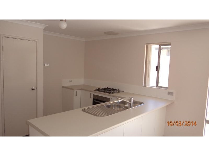 299 Camborne Parkway, Butler WA 6036