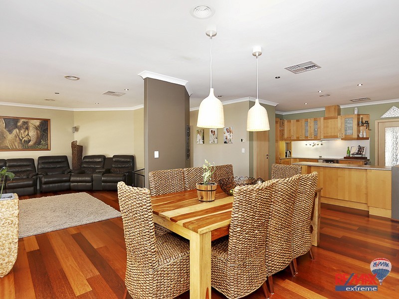 18 Dumaresq loop, Quinns Rocks WA 6030