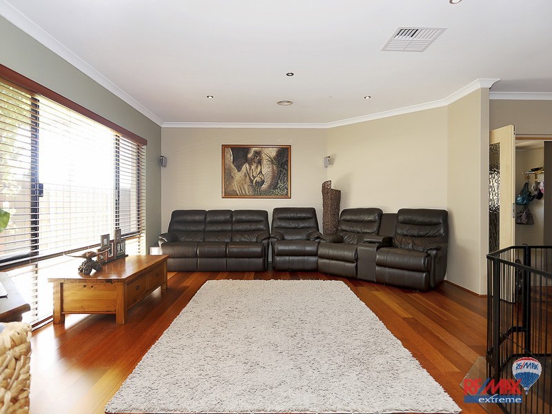 18 Dumaresq loop, Quinns Rocks WA 6030