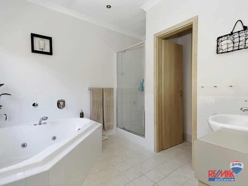 18 Dumaresq loop, Quinns Rocks WA 6030