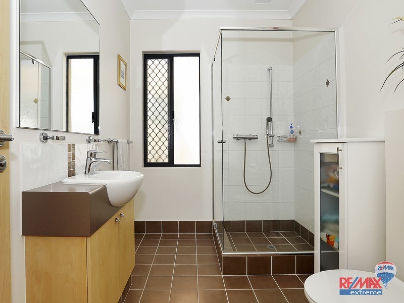 18 Dumaresq loop, Quinns Rocks WA 6030