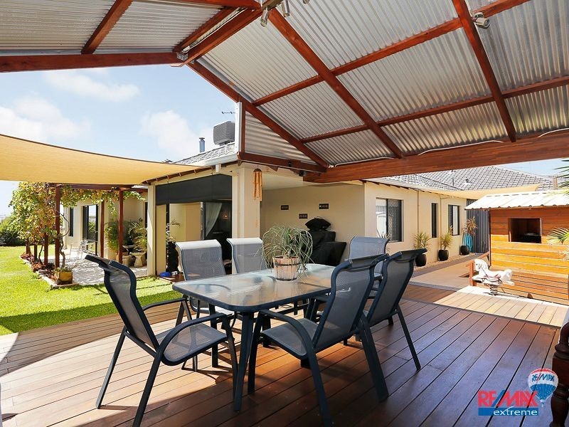 18 Dumaresq loop, Quinns Rocks WA 6030
