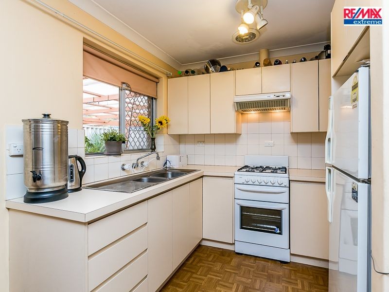 27 Caprella Street, Heathridge WA 6027