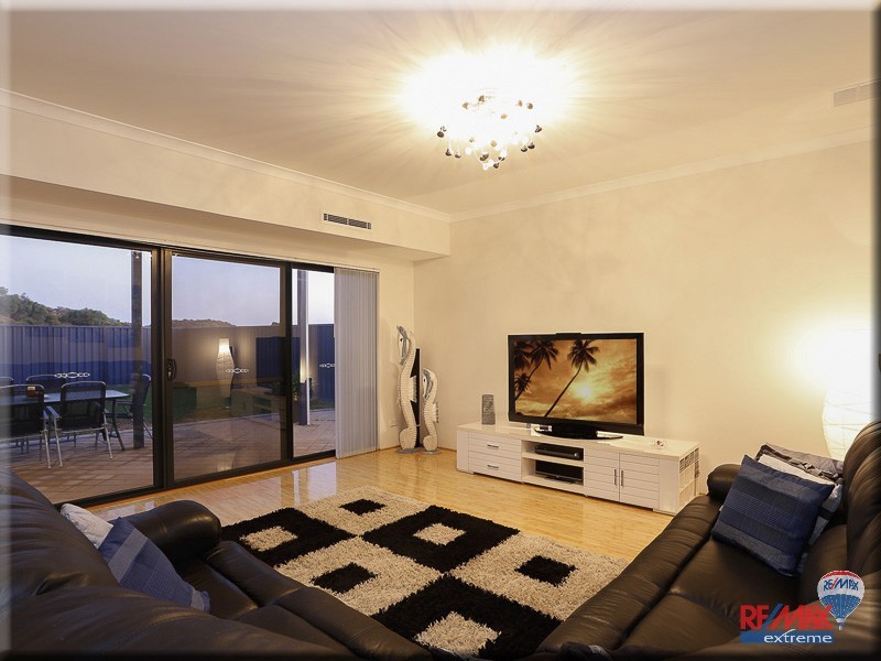 193 Lagoon Drive, Yanchep WA 6035