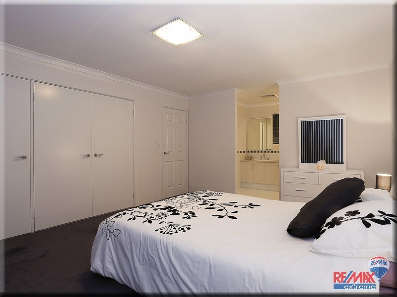 193 Lagoon Drive, Yanchep WA 6035