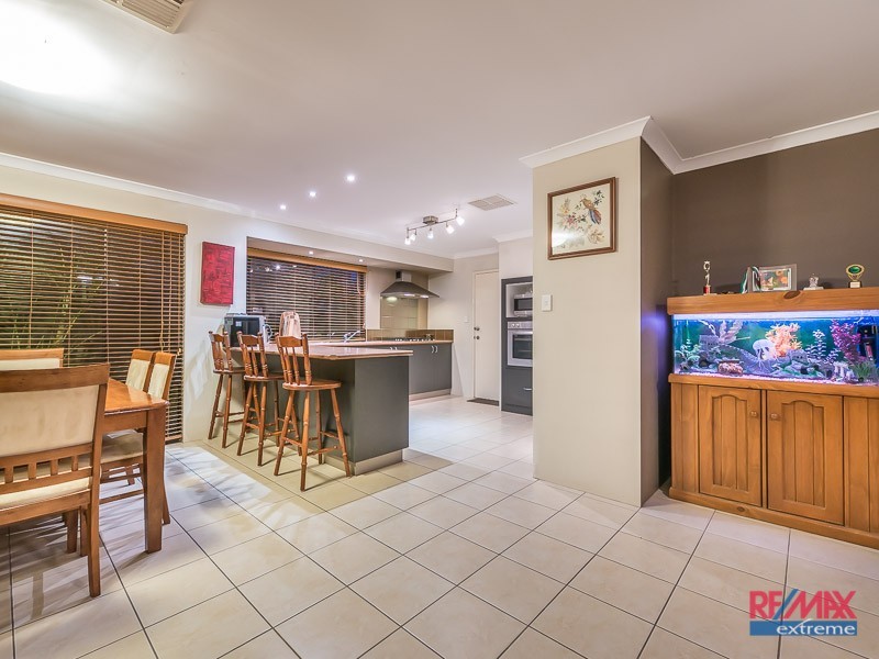 27 Sugarloaf Close, Merriwa WA 6030