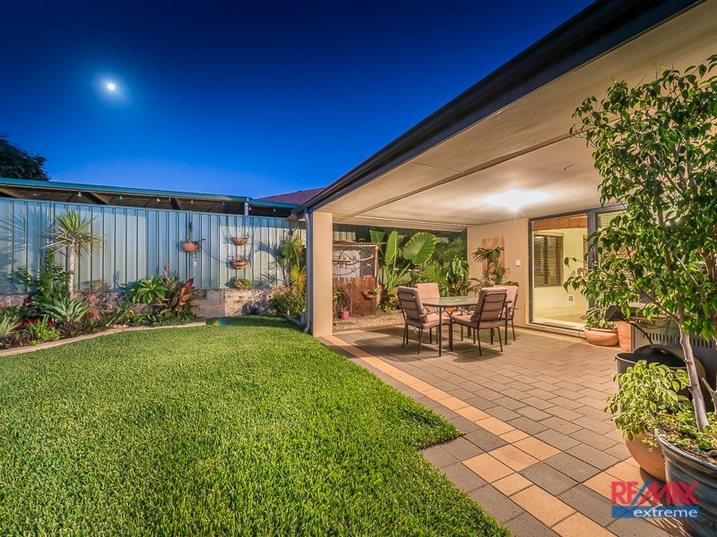 27 Sugarloaf Close, Merriwa WA 6030
