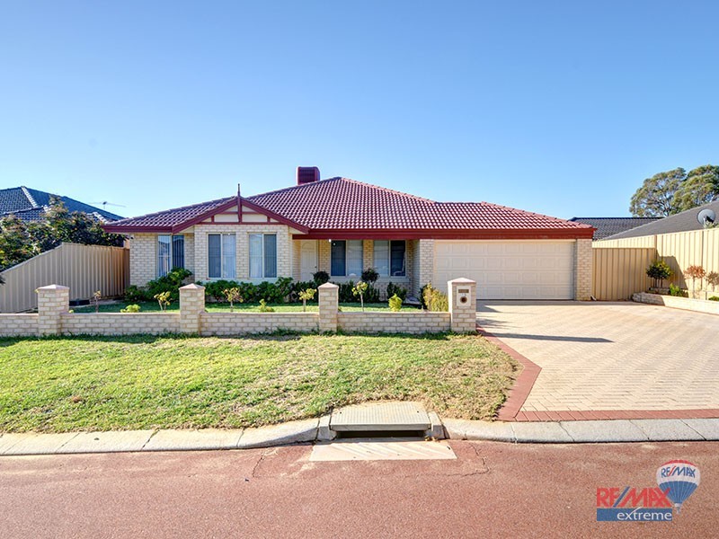 15 Oslo Street, Hocking WA 6065