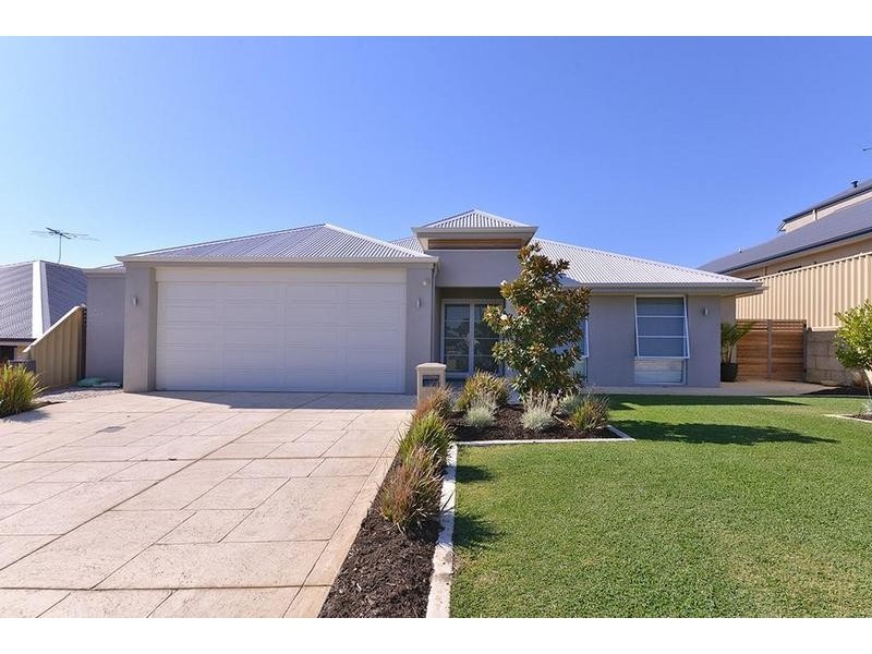 8 Kandinsky Approach, Tapping WA 6065