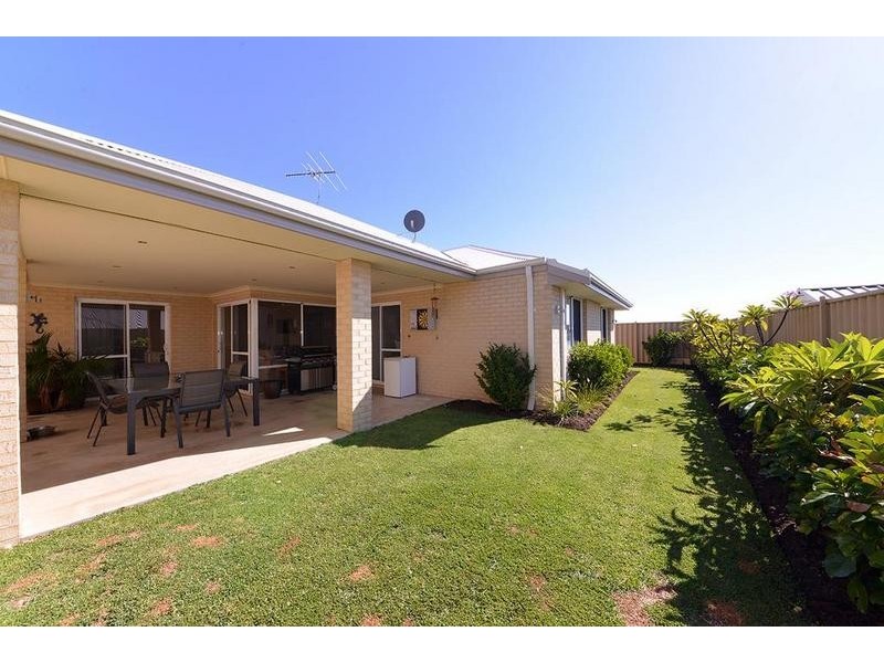 8 Kandinsky Approach, Tapping WA 6065