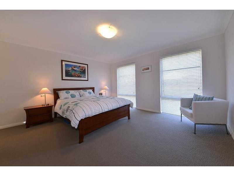 8 Kandinsky Approach, Tapping WA 6065