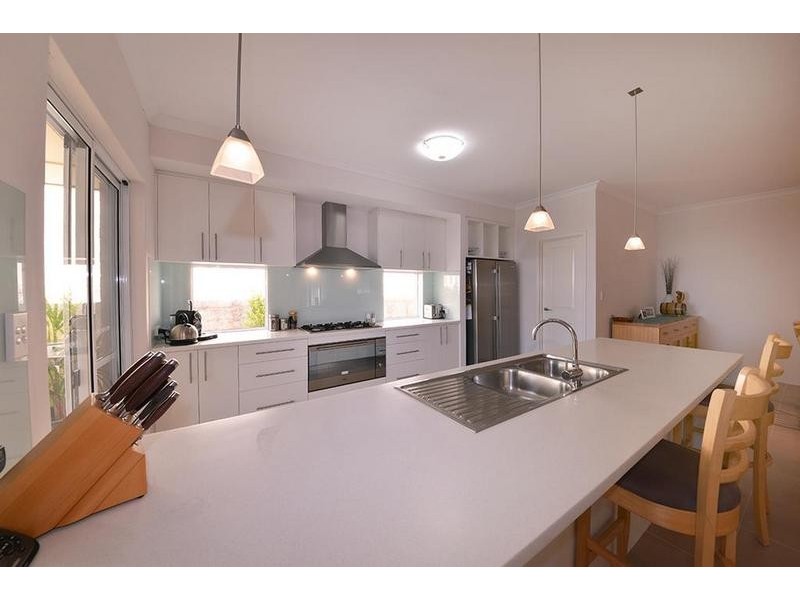 8 Kandinsky Approach, Tapping WA 6065