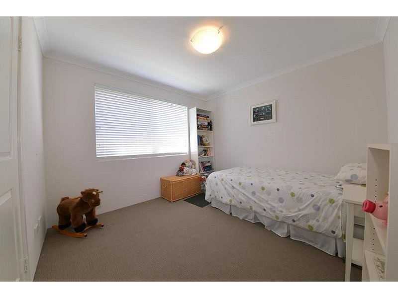 8 Kandinsky Approach, Tapping WA 6065