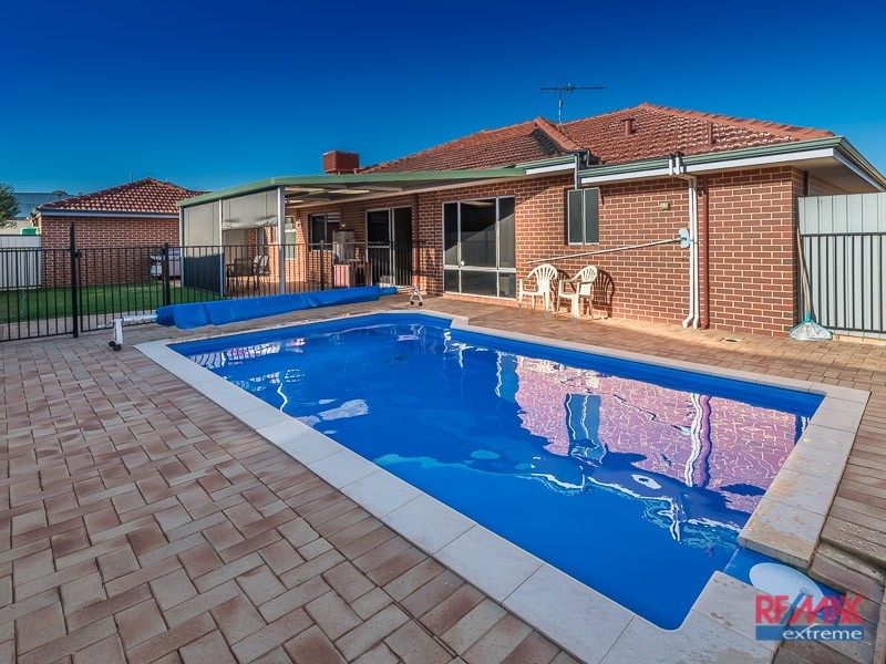 2 Lyssos Way, Tapping WA 6065