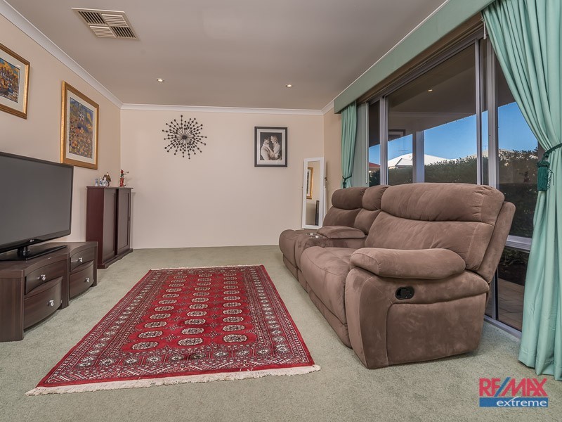 2 Lyssos Way, Tapping WA 6065