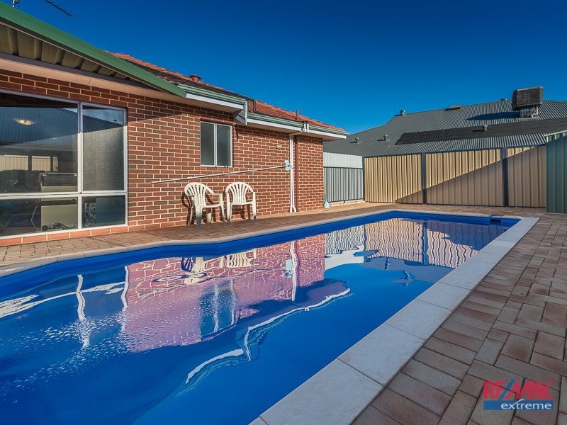 2 Lyssos Way, Tapping WA 6065