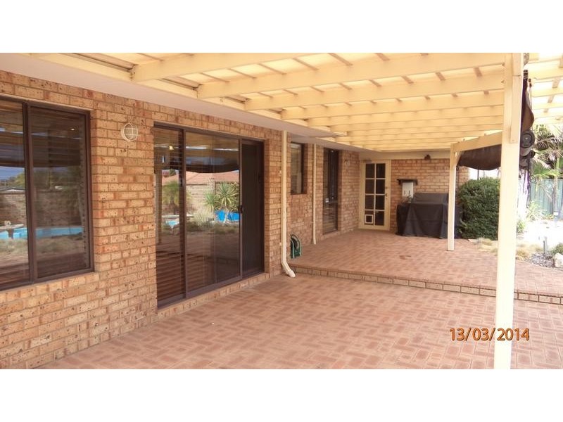 11 Fitzroy Place, Heathridge WA 6027