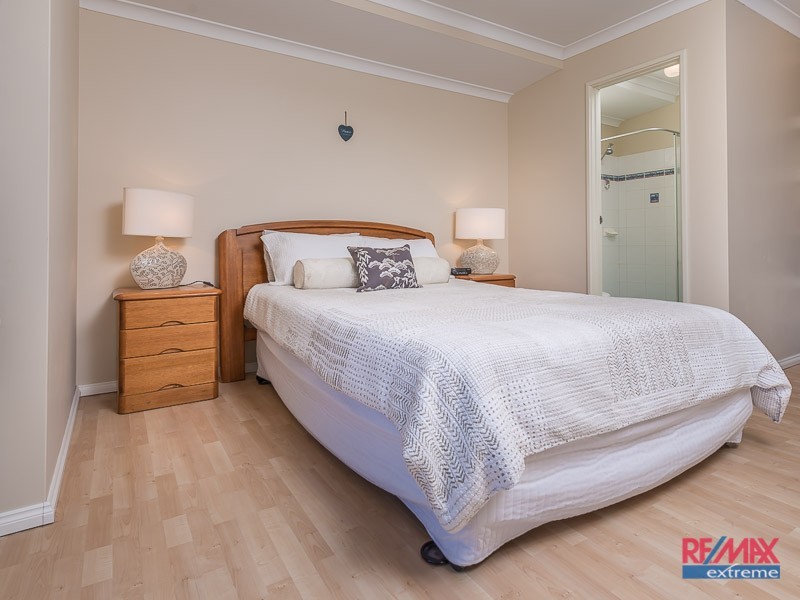 8 Sellar Elbow, Quinns Rocks WA 6030