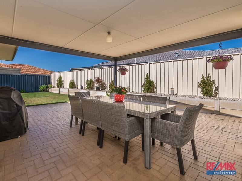 8 Sellar Elbow, Quinns Rocks WA 6030