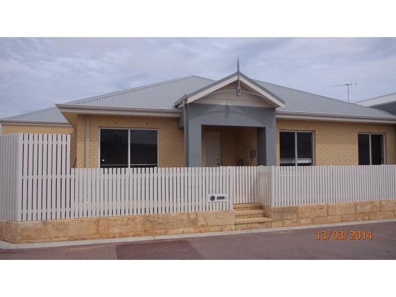 4 Turtle Lane, Butler WA 6036