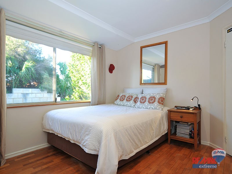 34 Cadoux Loop, Hocking WA 6065