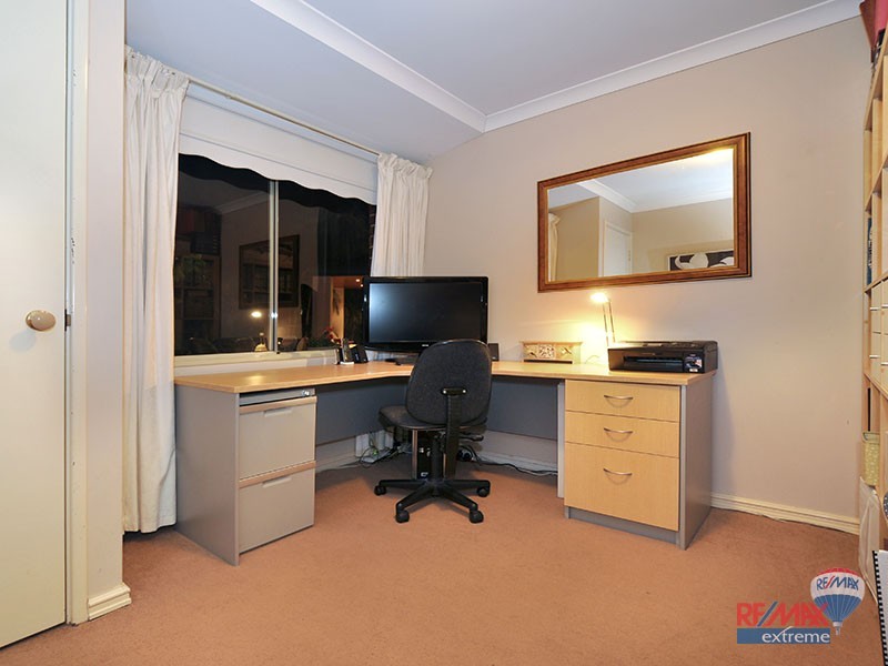 34 Cadoux Loop, Hocking WA 6065