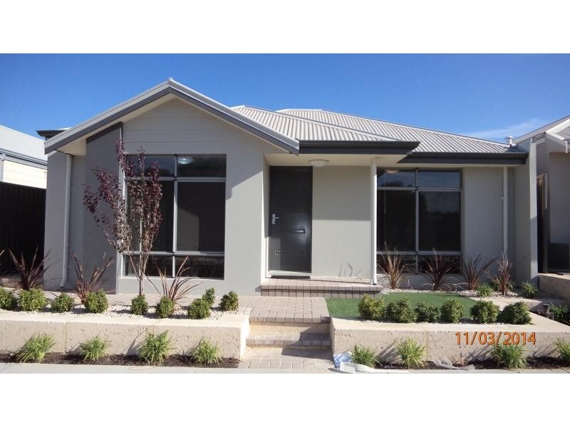 36 Cochrane Loop, Aveley WA 6069