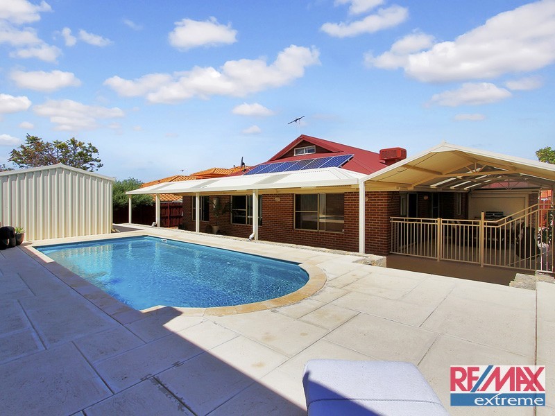 17 Limetree Circuit, Mindarie WA 6030