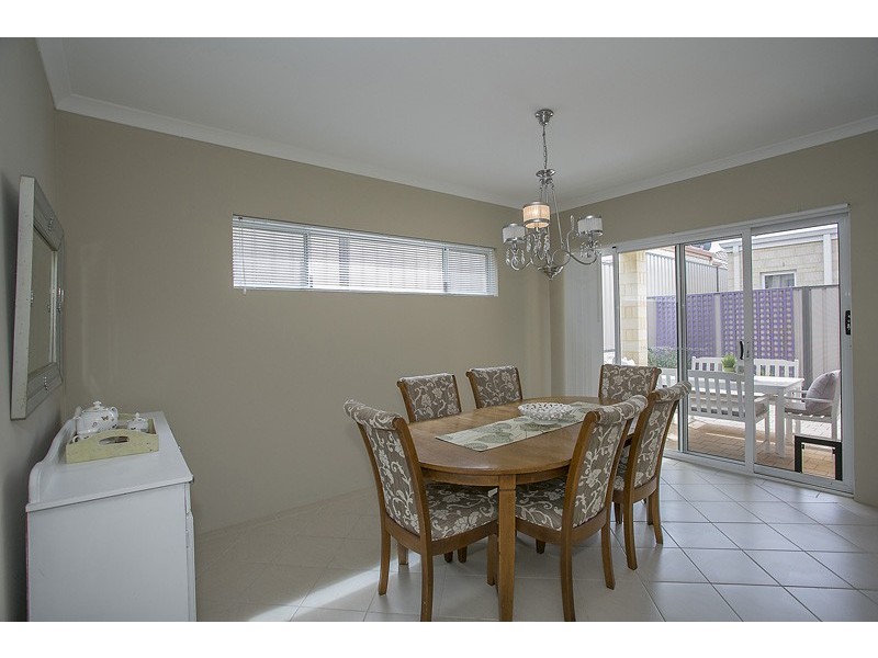 196 Nicholas Road, Hocking WA 6065