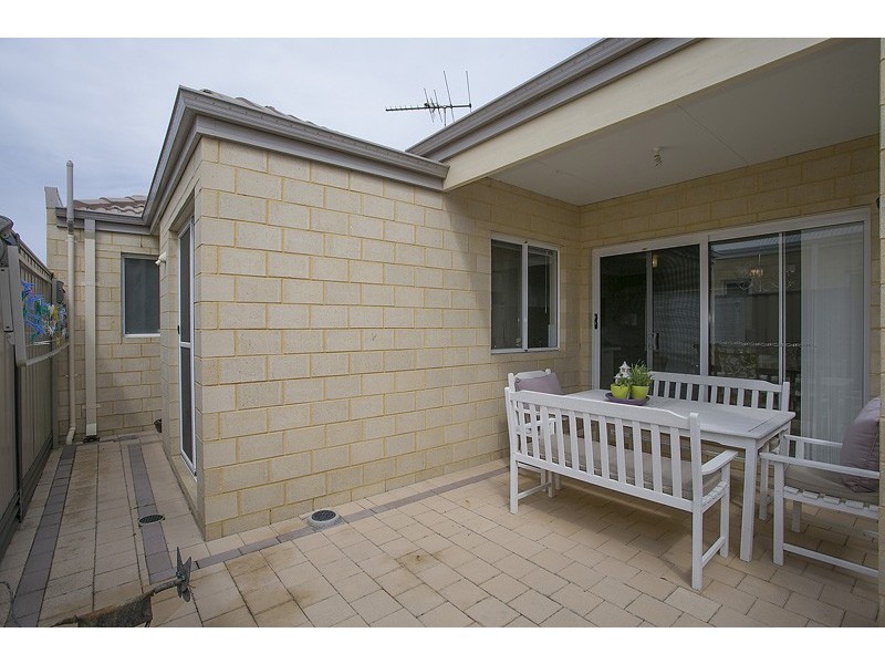 196 Nicholas Road, Hocking WA 6065