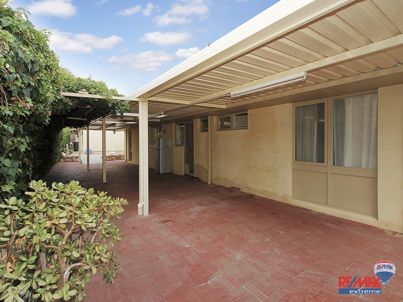 12A Barque Place, Kallaroo WA 6025