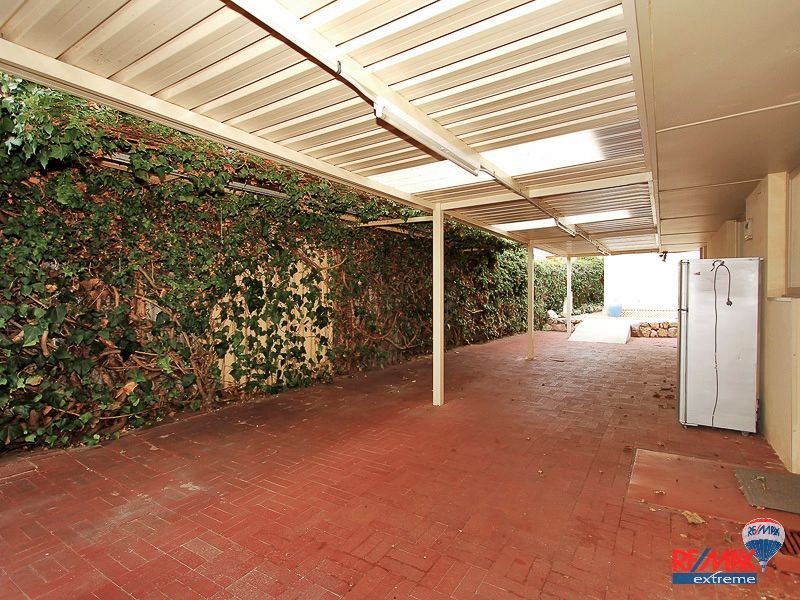 12A Barque Place, Kallaroo WA 6025