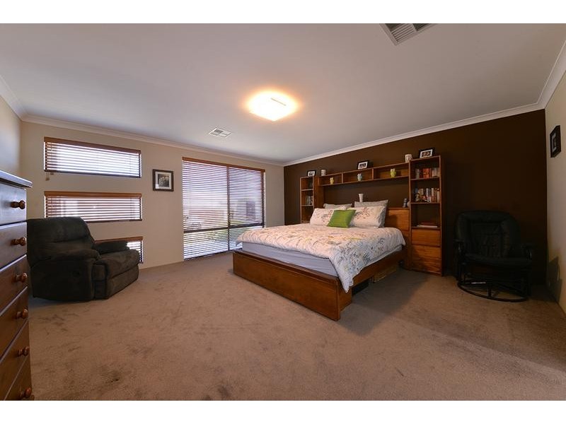 3 Agasse Way, Tapping WA 6065