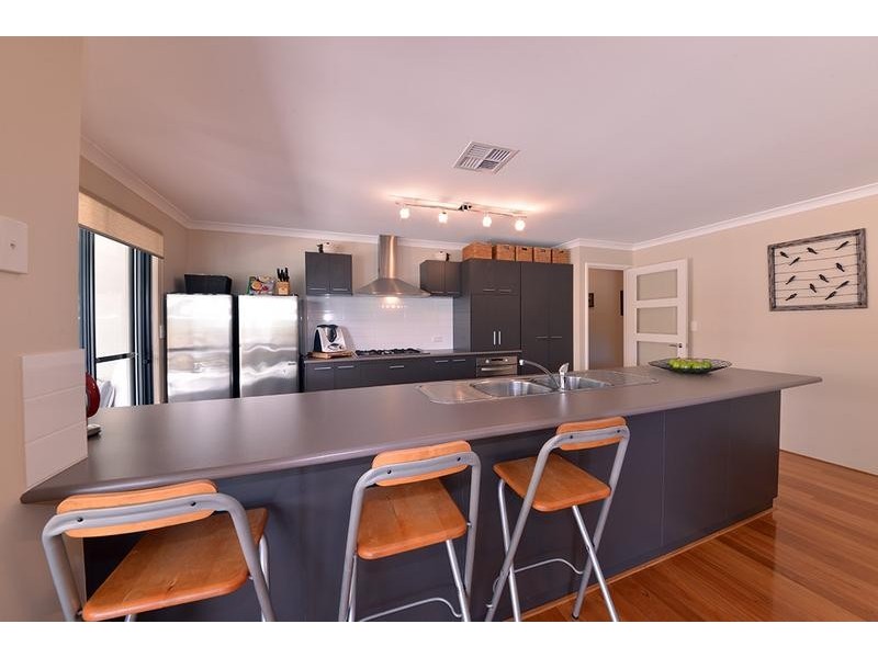 3 Agasse Way, Tapping WA 6065