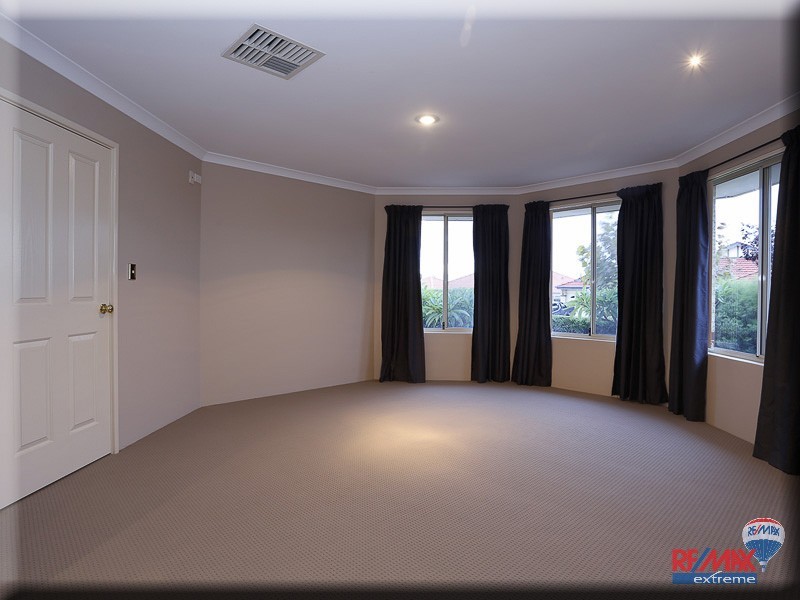 10 Horsley Green, Butler WA 6036