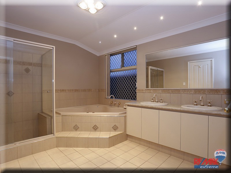 10 Horsley Green, Butler WA 6036