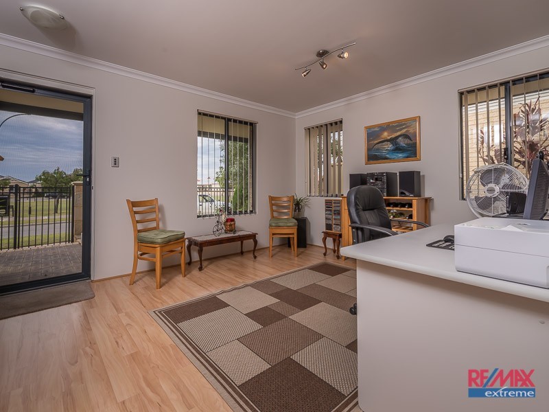 33 Sheldwich Loop, Butler WA 6036