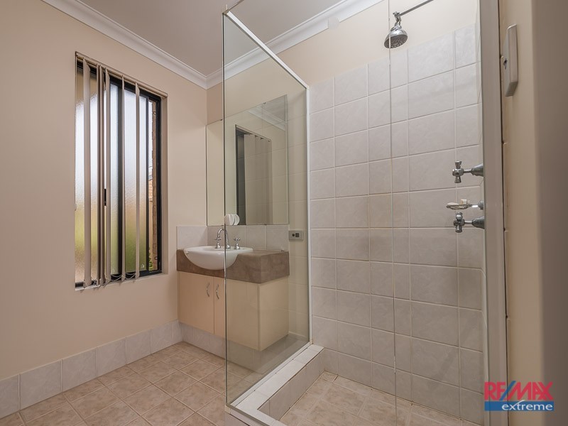 33 Sheldwich Loop, Butler WA 6036